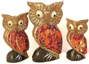 Owl designed carving, quality bali figures, animal statue, indonesian crafts, art inspired decor, garden craft, household ornaments