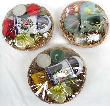 Scented candles, aroma therapy, massage oils, incense burners, soaps, womens gift sets, bathroom gift basket