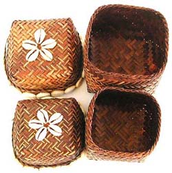 Rattan jewelry box, bali accessory chest, crafted decor, seashell gifts, batik artisan crafts 