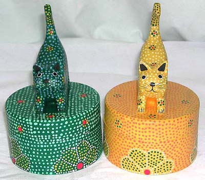 Cat lovers gift, handcrafted jewelry box, bali art product, trendy storage case, miniature crafts, contemporary home decor